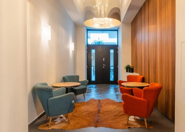 Lace Hotel