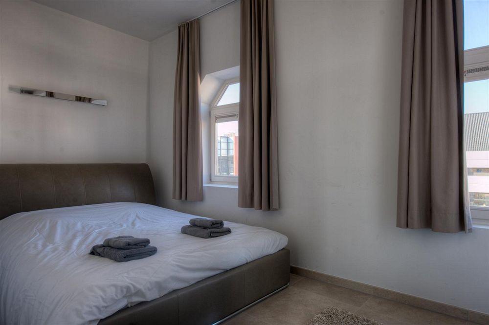 Lace Hotel 3*